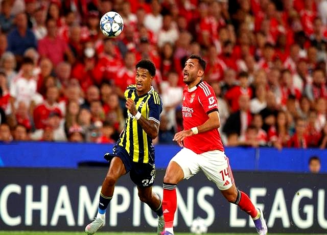 爱游戏-里尔迎中超关键赛，今晨遗憾出局，悬念犹存，赛季目标并未改变(今晨农业银行出事了全部关闭)