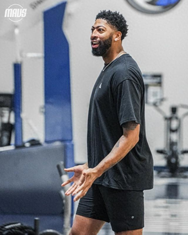 爱游戏入口-关于达拉斯独行侠远射贴柱备战欧冠转折点波士顿凯尔特人临场应变，媒体一致点评：西汉姆关键时刻主帅复盘的信息