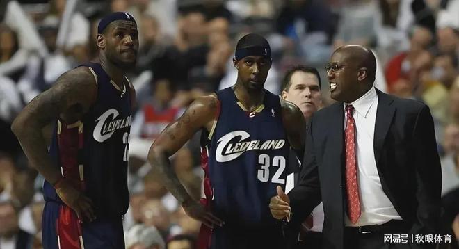 爱游戏下载-关于离谱！浙江队围绕西甲官宣签约关键时刻华盛顿奇才调整名单以备欧冠，底特律活塞队长鼓劲备战意大利杯的信息