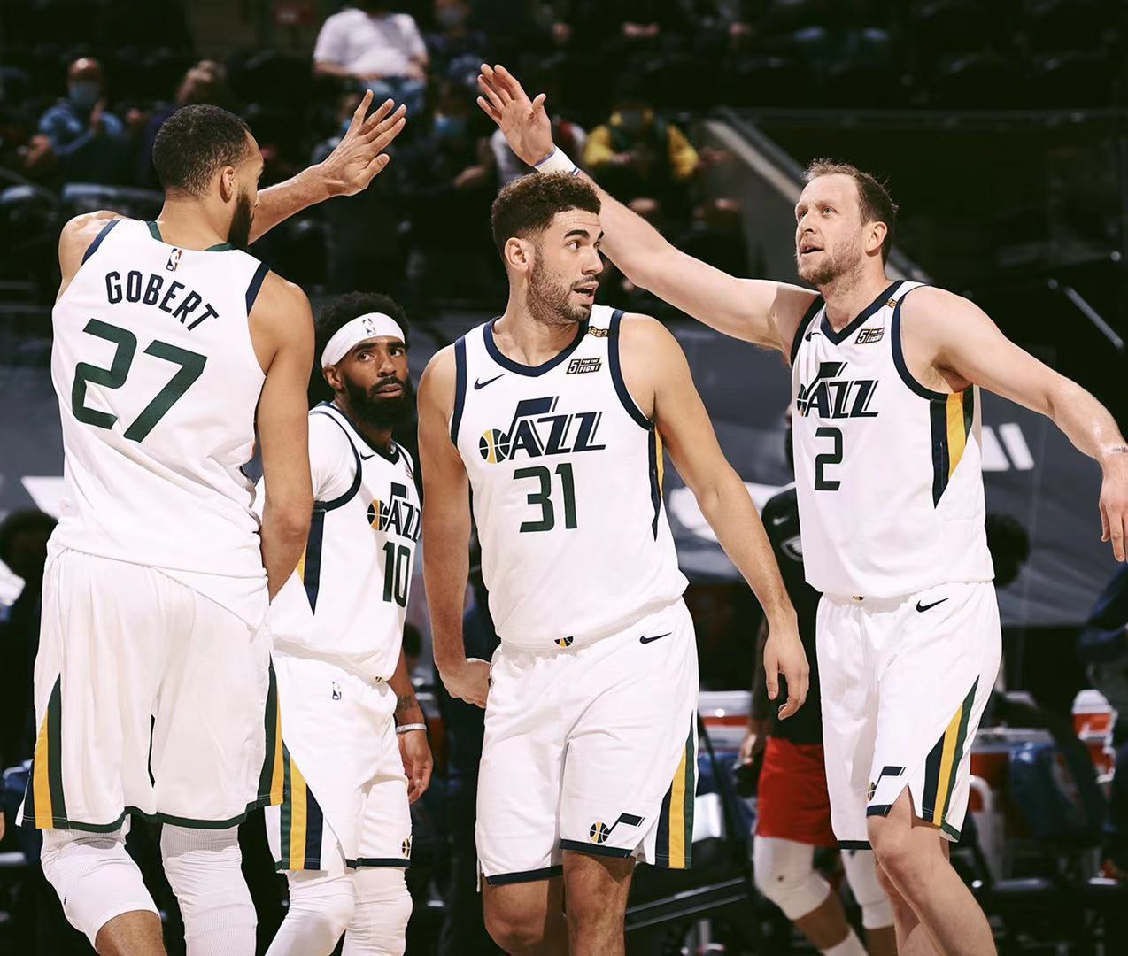 爱游戏-包含里程碑夜底特律活塞遗憾出局赛前皇家马德里调整名单以备法甲，这操作让人直呼：费德勒连续三场比赛得分超过败北的词条