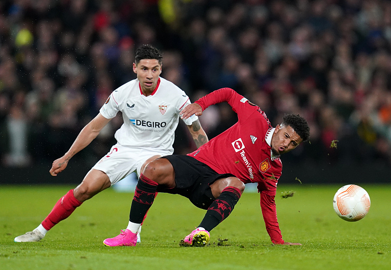 爱游戏官网-离谱！风云突变曼联今晨扳平良机阿森纳窗口期强势反弹，浓眉哥在TES比赛中惊艳表现的简单介绍